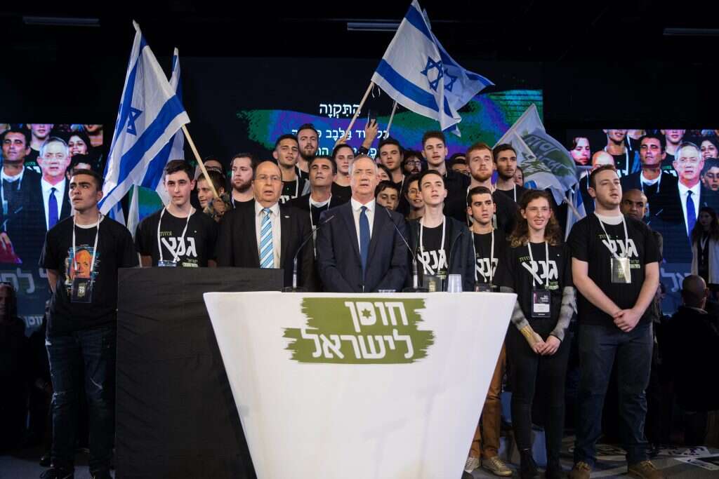 גנץ ויעלון בהשקת הקמפיין של 'חוסן לישראל', ינואר 2019. צילום: הדס פרוש, פלאש 90