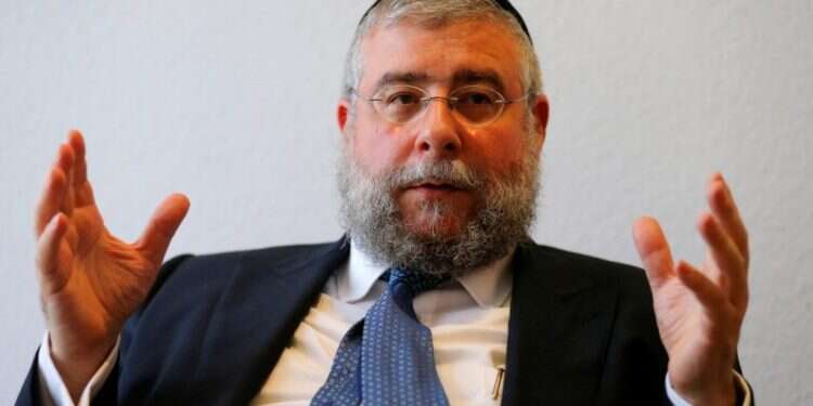 כ-400 נספים יהודים: רבני אירופה שוקלים לאסור ברית מילה וטבילה