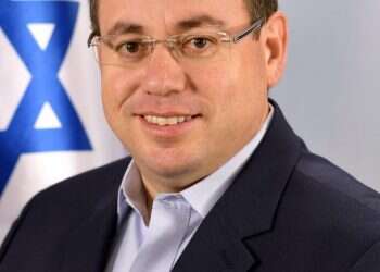 יקוצץ שכרם של המתנדבים בשירות הלאומי שפעילותם הופסקה