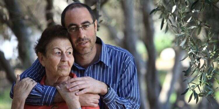 מסע שורשים: קלמן ליבסקינד על ילדותו כדור שני לשואה