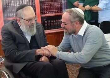 הכל מכוחו של רבי: "להיטיב עם הבריות מתוך מקום של תורה"