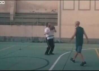 צפו בתיעוד: שליחי חב"ד עושים "מחוברים" בזמן הקורונה