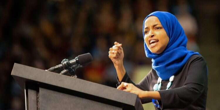 אנטישמיות בדולר: אילהאן עומאר לא מתכוונת להתנצל