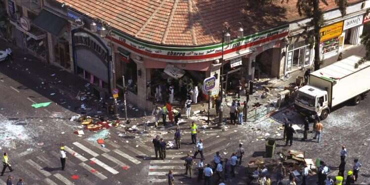 מצפון נפתחה האינתיפאדה: מחיר הדמים של הבריחה מלבנון