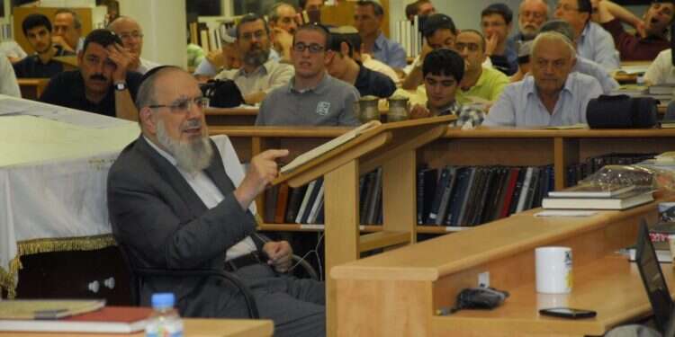 הרב נחום אליעזר רבינוביץ'. צילום: אהוד דהן הרב רבינוביץ' זצ"ל – איש שהכל בו