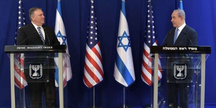 מייק פומפאו: "נדון כיצד ליישם את חזון השלום"