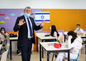 "אני מכבד את יפה בן־דוד שנלחמת עבור המורים"