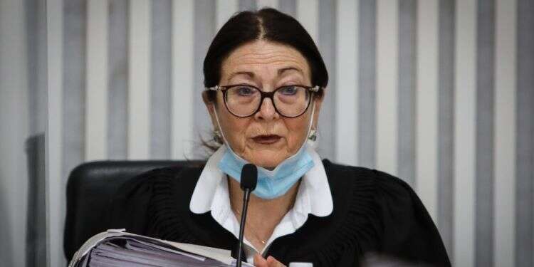 אסתר חיות. צילום: אורן בן חקון רשימת מניעויות העליון: ההחלטה נתונה בידי השופטים בלבד