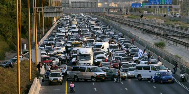 מחאת הנכים חודשה: אסור למדינה להגדיל את הקצבאות