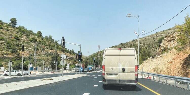 צומת ואדי חרמיה בכביש 60 ביקורת אמריקנית על התנגדות מועצת יש"ע לריבונות: "גן ילדים"