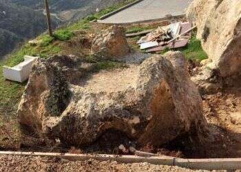 מזבח עולה ישראלי בן אלפי שנים ישוקם בעקבות נזקי בנייה