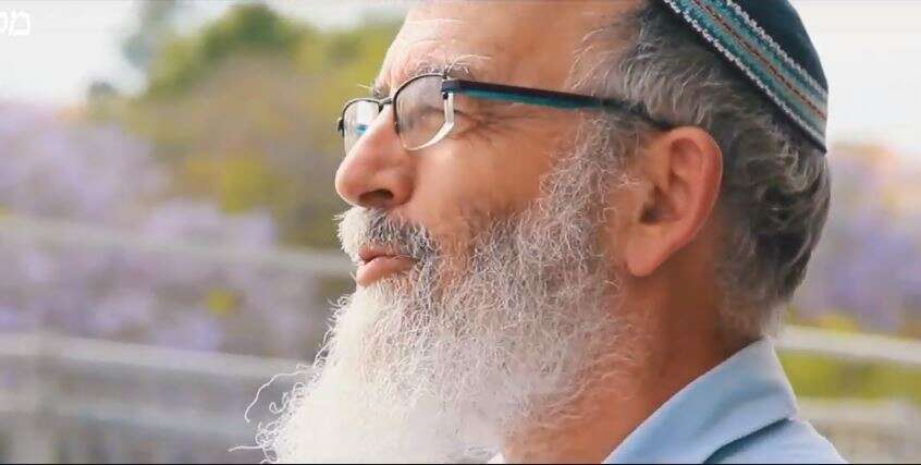 הרב דוד סתיו. צילום מתוך הסרטון