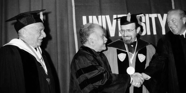 איש תורה ומדע: פרידה מד"ר נחום (נורמן) לאם