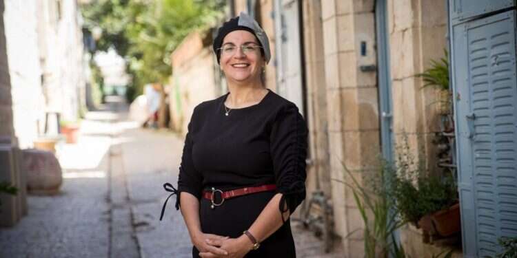 יעל ואן דייק. צילום: יונתן זינדל, פלאש 90 "יש בדור הזה הרבה שונות ומולטי־טאסקינג, אבל זה לא בלבול"