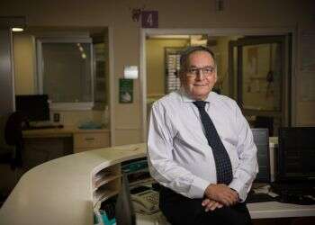 פרופ זאב רוטשטיין. צילום : הדס פרוש/פלאש90
 בהדסה הכריזו: ניסוי חיסון לחולת קורונה עבר בהצלחה