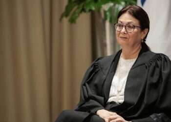 זמני כבר 53 שנים: בג"ץ דן בזכויות התפילה בהר הבית