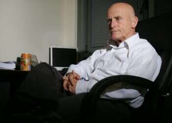 עמי איילון, לא בבית ספרנו