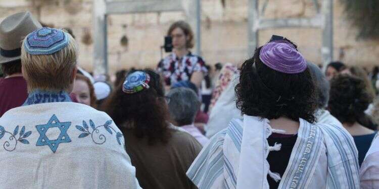תפילת נשות הכותל. צילום: מרים צחי החרמת הרפורמים פירושה החרמת יהדות התפוצות