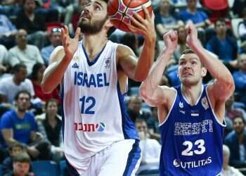 רפי מנקו: בין אילת לספרד הוא חולם להגיע לירח