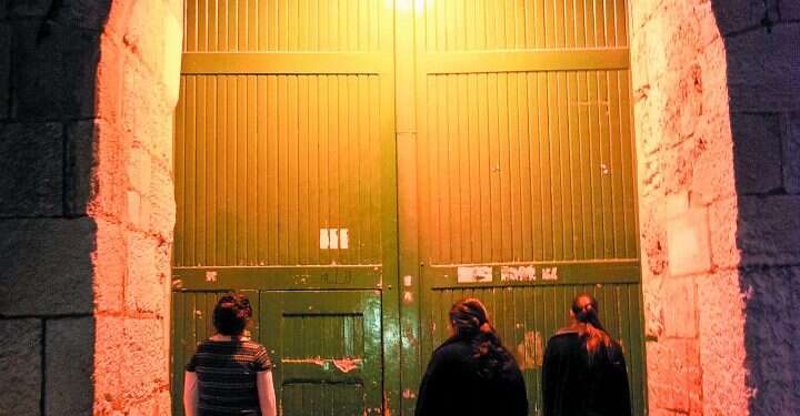 לאחר סדרת התעללויות – משתתפות "סיבובי השערים" תובעות את המשטרה