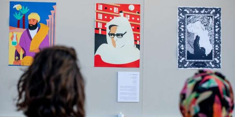 דיוקנאות הצדיקים מוצגים במרתון בירוחם. צילום: שמעון בוקשטיין והיו עיניך רואות את מוריך, הדור החדש