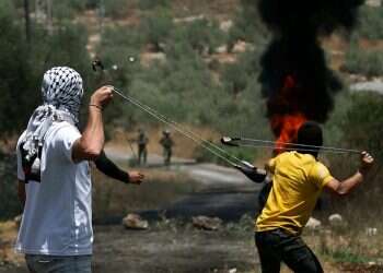 "הטרור המושתק": מדוע נגנזים תיקים נגד מיידי אבנים?