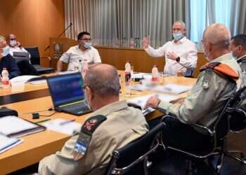 בעקבות הנסיקה בתחלואה: הגבלה על אירועים באולמות ובבתי הכנסת