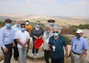 שגרירים סיירו בשומרון כדי ללמוד את השטח לקראת אפשרות הריבונות