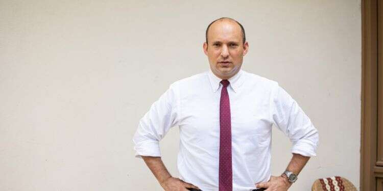 נפתלי בנט. צילום: אבישג שאר-ישוב "הממשלה חדלה מלתפקד. הגל השני הוא מחדל ישיר"