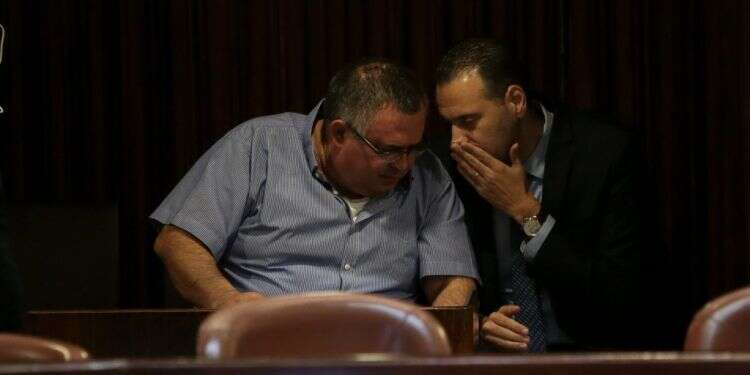 חברי הכנסת מיקי זוהר ודוד ביטן. צילום: צילום: אורן בן חקון הבחירות המכוערות לתפקיד יו"ר הליכוד העולמי