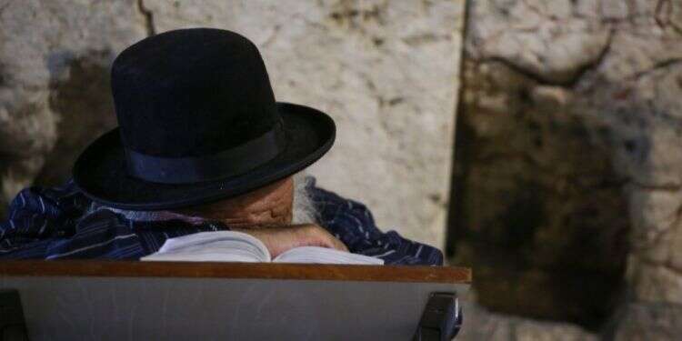 תשעה באב ברחבת הכותל המערבי. צילום: מרים צחי תפילת "נחם" ממשיכה להיות אקטואלית גם היום