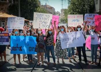 "את מתלבטת במי לטפל, בילד שהוכה או בנפגעת תקיפה מינית"