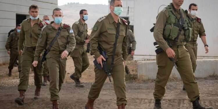 "הפכנו לגננות": בצה"ל זועמים על ההתנהלות מול המגפה