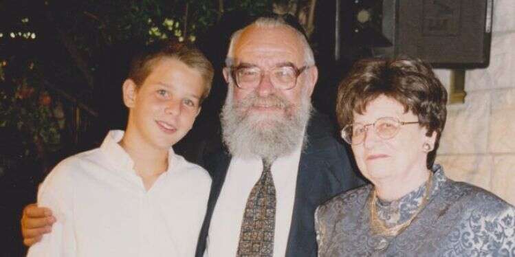 זיכרונות מבית סבא: "הרב עמיטל, הכיר בפלא שיש בילדות"