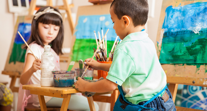 ילדים. צילום: שאטרסטוק ארבעה מתחמים, ים פעילויות: המלצות לבילוי ממוזג עם הילדים