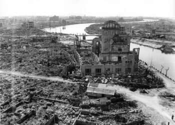 "הרחובות שממו פרט למתים": 75 שנה להפצצת הירושימה