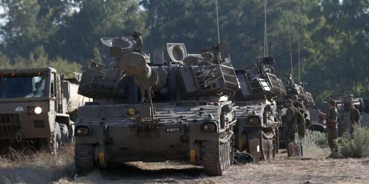 כוחות ארטילריה של צה אל מול הסכנות בגבולותיה – לישראל אין ברירה אלא להפגין כוח