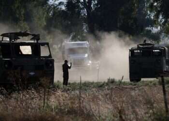 אל מול הסכנות בגבולותיה – לישראל אין ברירה אלא להפגין כוח