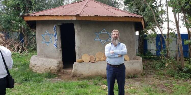 הרב בירנבוים באתיופיה במקום מסעות לתפוצות, הרב העולמי נודד במרחבי הרוח