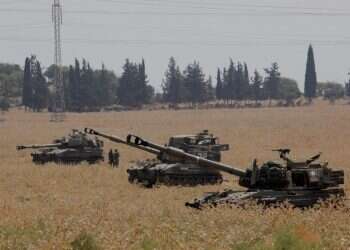 חוסר החלטיות ישראלי מעביר את הכדור לידי חמאס וחיזבאללה