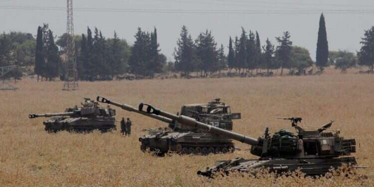 חוסר החלטיות ישראלי מעביר את הכדור לידי חמאס וחיזבאללה