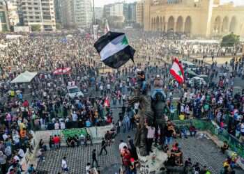 מהומות בלבנון: "נסראללה שטן, כלב איראני וכלבלב היהודים"