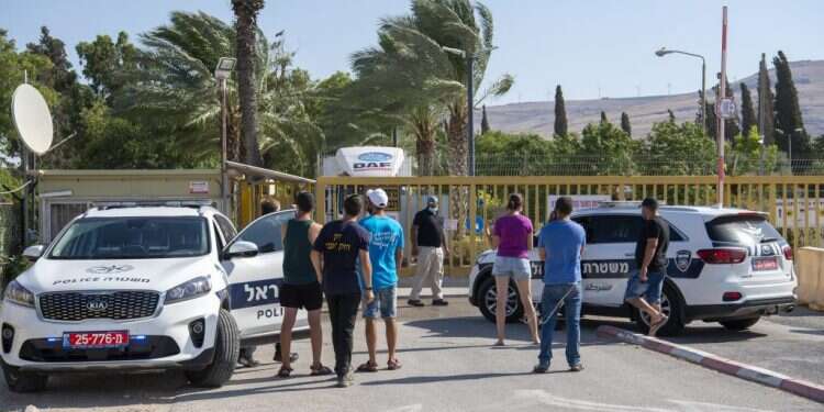 מלחמות מים – הקרב על הגישה לנחל האסי