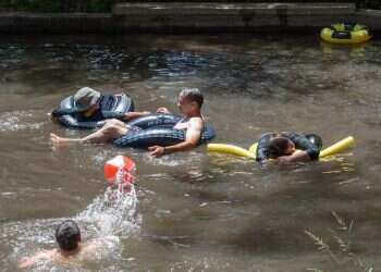 טוּס־כָּאנָה