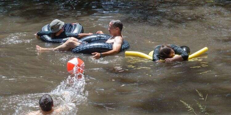 טוּס־כָּאנָה