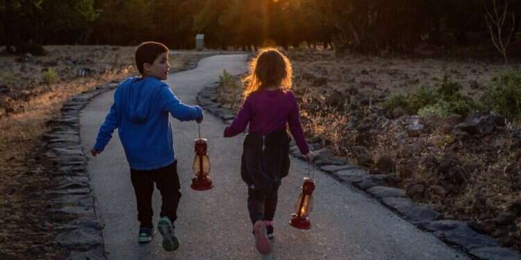 טיול עששיות קסום ביער אודם. צילום: דבי מיטרני הגולן שלא הכרתם: שלוש פעילויות קצת אחרות