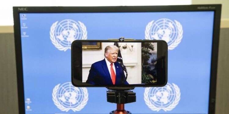 דונלד טראמפ נואם בכנס הווירטואלי של האו טראמפ באו"ם: ארגון הבריאות העולמי נשלט בידי סין