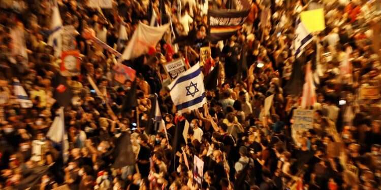 המגפה לא תחסל אותנו – מדינת ישראל תמות רק בהתאבדות