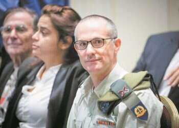 סוגרי שטחים: כך עובד הצוות שמונע בנייה ישראלית ביו"ש