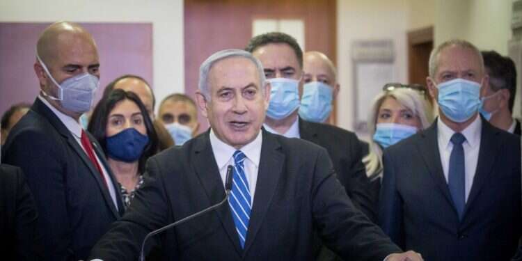 נתניהו בבית המשפט המחוזי בירושלים // מאי 2020 , סיון תש עוה"ד של נתניהו ואלוביץ': יש חומרי חקירה שלא הועברו אלינו